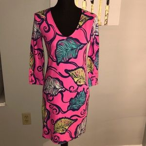 NWT Lilly Pulitzer dress The Clarke Pink Leaves in the Breeze 3/4 length